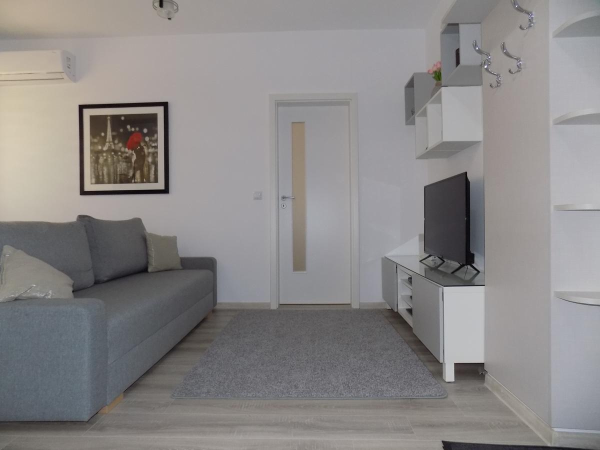 Rivera Apartments-Palasmall Яссы Экстерьер фото